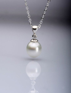 pearl pendants